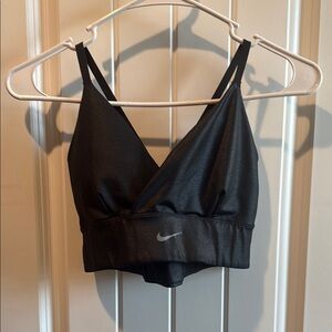 Nike Black Sports Bra V-Neck Medium Impact